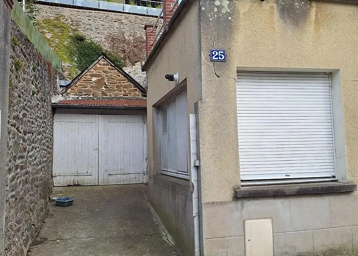 3eme Etage - Centre-ville - Local Velos Disponible * 마옌