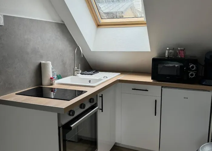 3eme Etage - Centre-ville - Local Velos Disponible 아파트 마옌